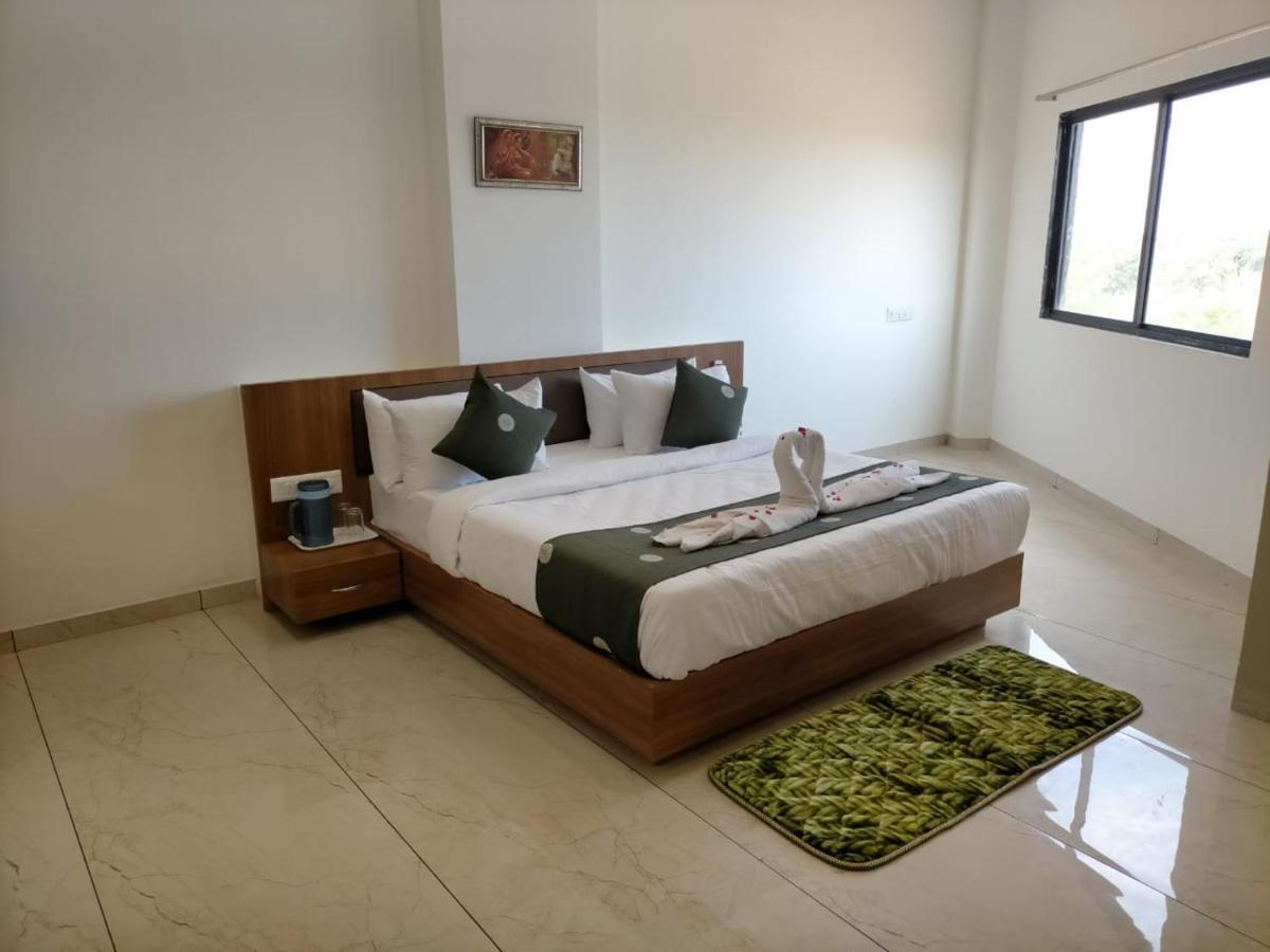 Hotel Fountain Fun Patan  Ngoại thất bức ảnh
