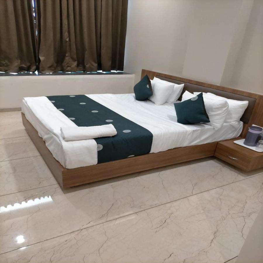 Hotel Fountain Fun Patan  Ngoại thất bức ảnh