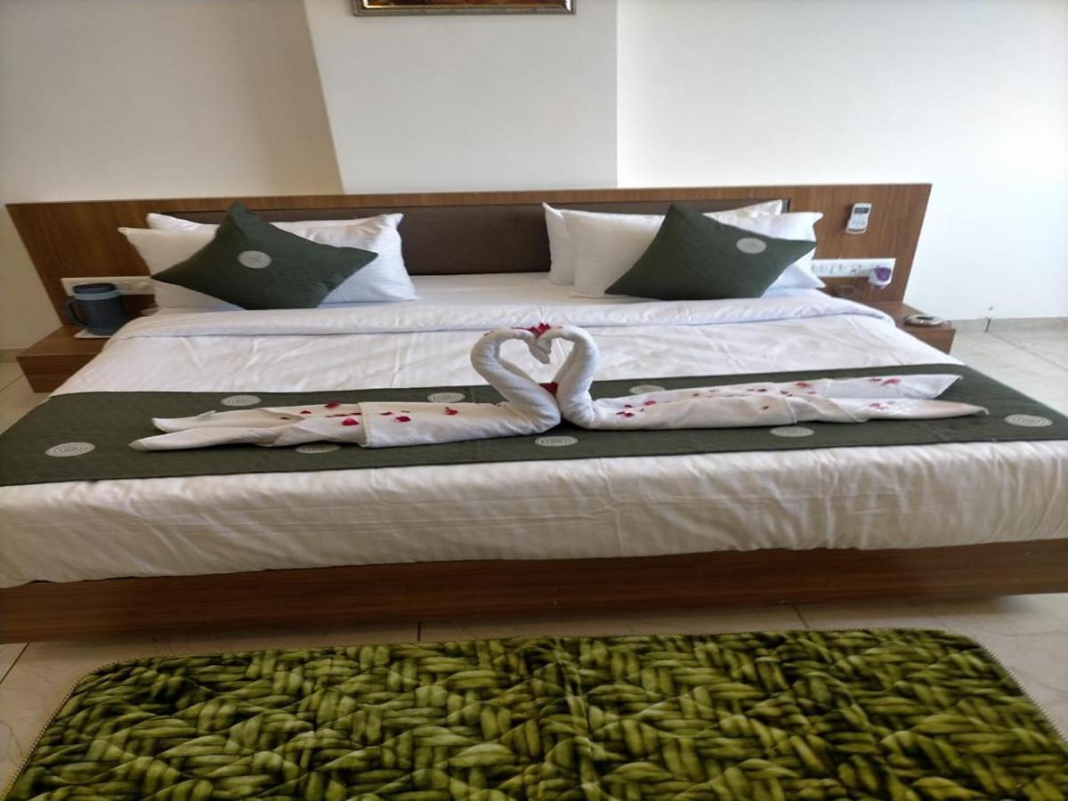 Hotel Fountain Fun Patan  Ngoại thất bức ảnh